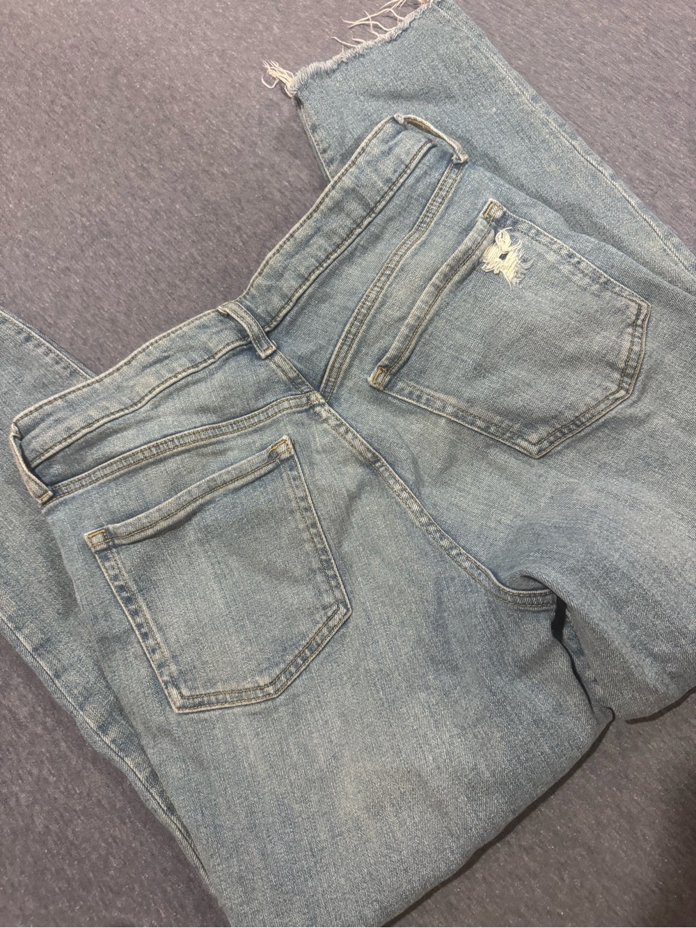 Old Navy OG Straight Jeans- 10 - Picture 3 of 4